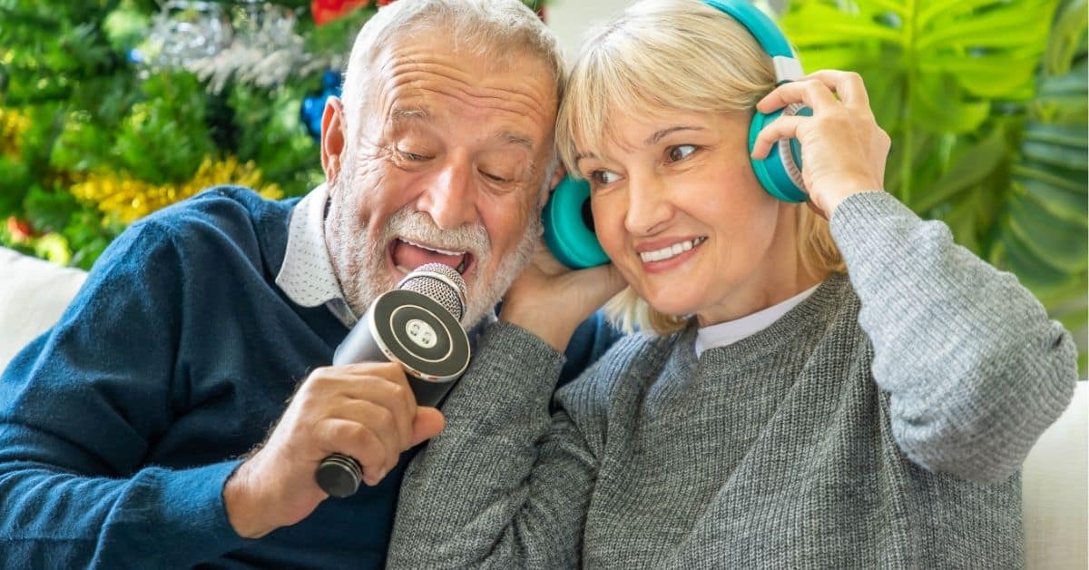 Can Dementia Care Unlock Memories With Music This Valentine'S Day? 3 Dementia Care Community